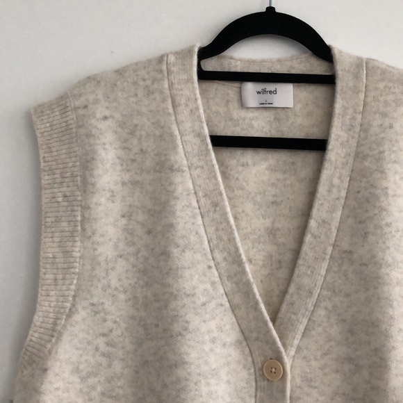 Aritzia Wilfred Edie vest in Heather birch - Picture 6 of 7